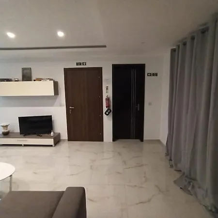 Modern 2-bed *