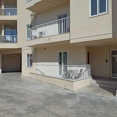 Modern 2-bed Lejlighed Sliema