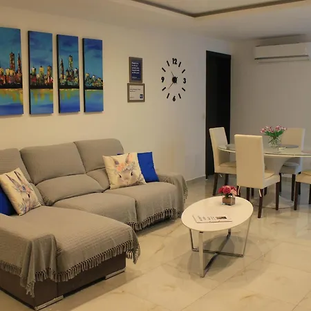 Lejlighed Modern 2-bed