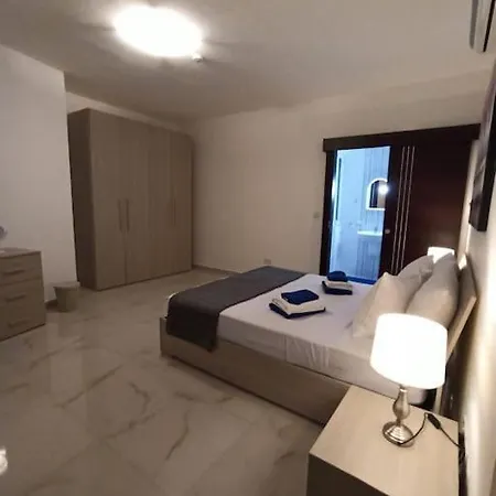 아파트 Modern 2-bed 슬리에마