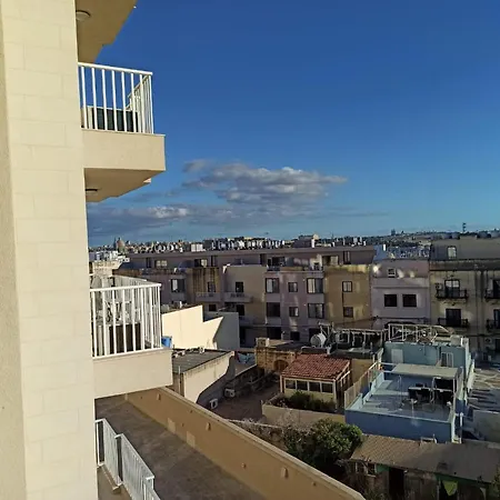 Modern 2-bed * 슬리에마